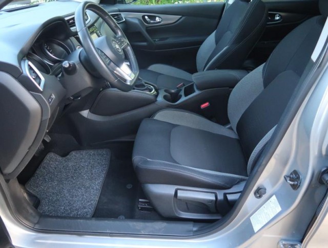 Nissan Qashqai  1.2 DIG-T 