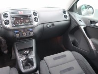 Volkswagen Tiguan  2.0 TSI 