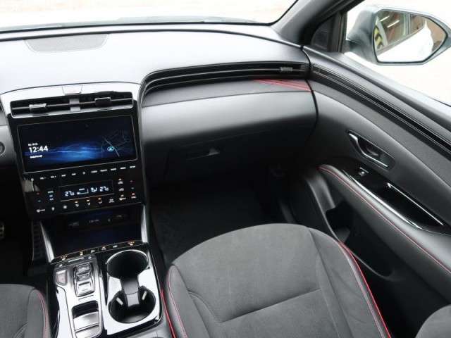 Hyundai Tucson  1.6 T-GDI 48V MHEV N-Line