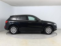 Audi Q5  3.0 TDI S line