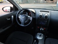 Nissan Qashqai  2.0 