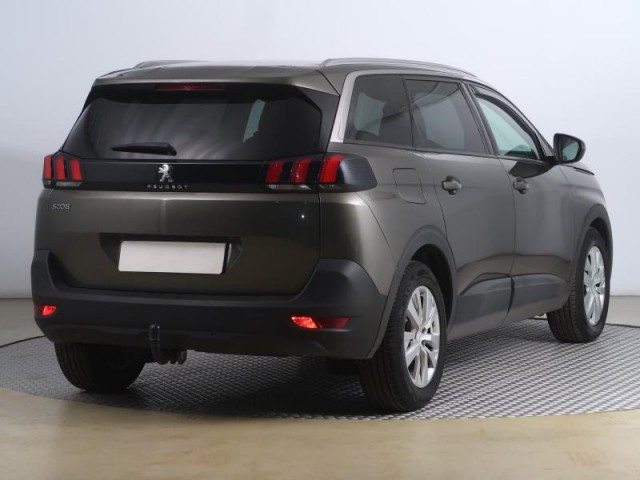 Peugeot 5008  1.6 BlueHDi 