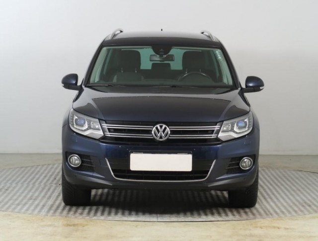 Volkswagen Tiguan  2.0 TSI 