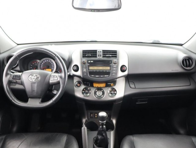 Toyota RAV 4  2.2 D-4D 