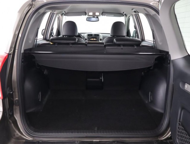 Toyota RAV 4  2.2 D-4D 