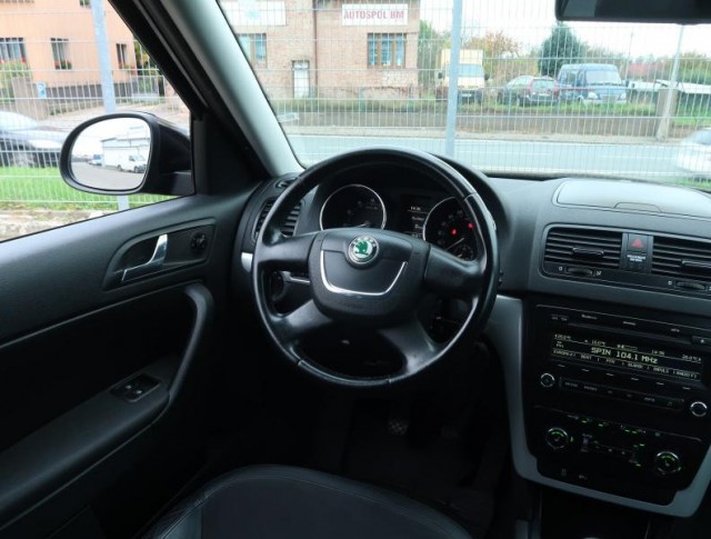 Škoda Yeti  1.2 TSI Active Plus