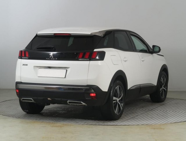 Peugeot 3008  1.2 PureTech Allure Pack
