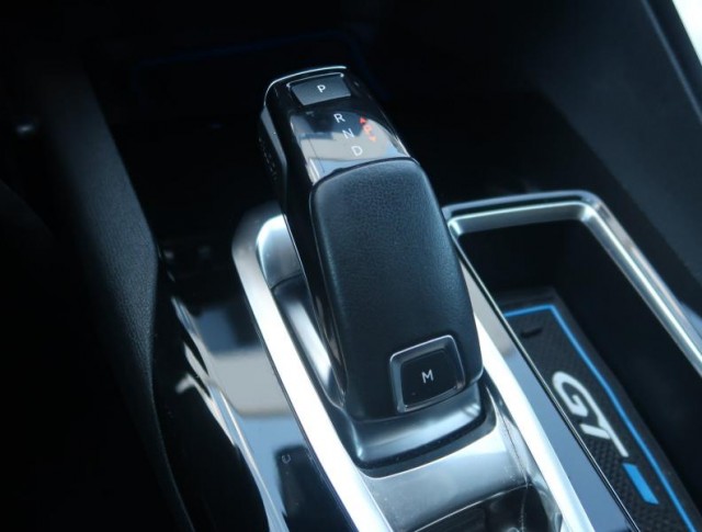 Peugeot 3008  1.2 PureTech Allure Pack