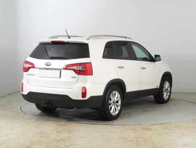 Kia Sorento  2.2 CRDi 