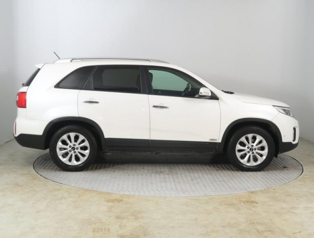 Kia Sorento  2.2 CRDi 