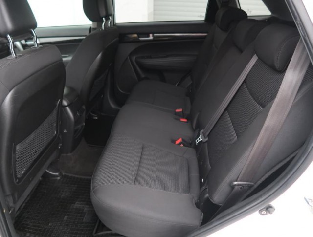 Kia Sorento  2.2 CRDi 