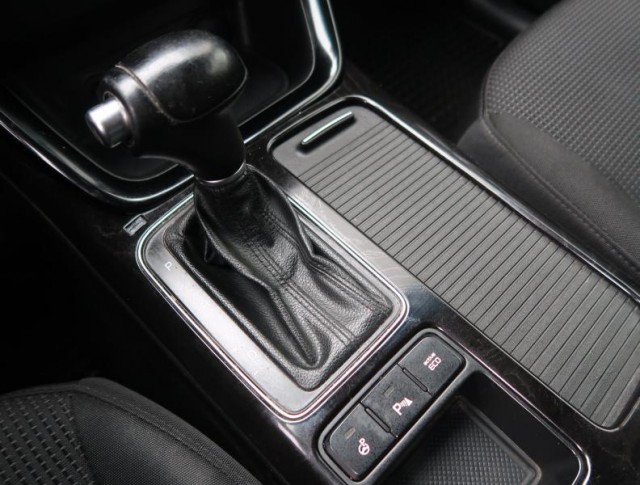 Kia Sorento  2.2 CRDi 