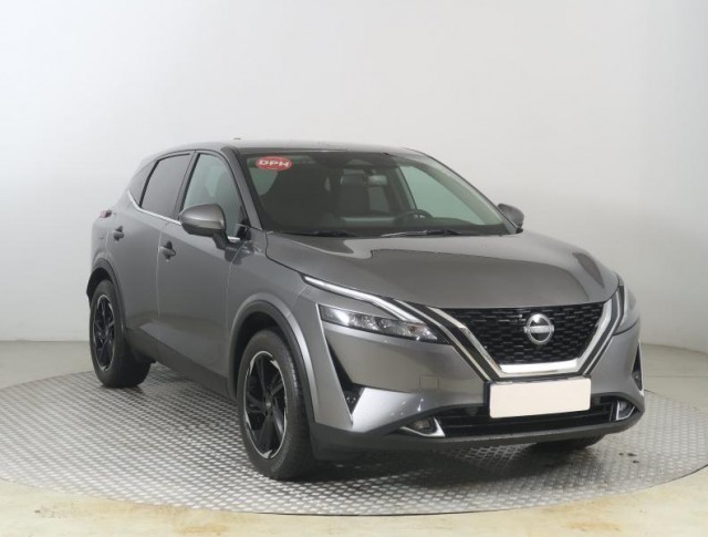 Nissan Qashqai  1.3 DIG-T MHEV 