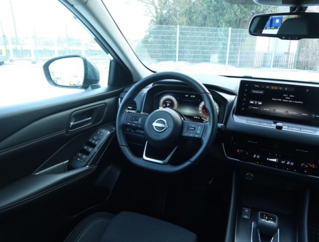 Nissan Qashqai  1.3 DIG-T MHEV 