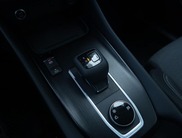 Nissan Qashqai  1.3 DIG-T MHEV 