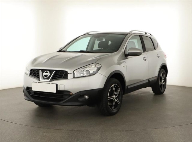 Nissan Qashqai  2.0 