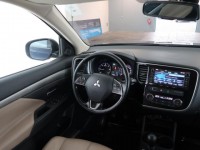 Mitsubishi Outlander  2.2 DI-D 