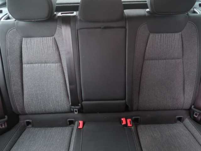 Škoda Karoq  1.5 TSI Style