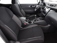 Nissan Qashqai  1.3 DIG-T 
