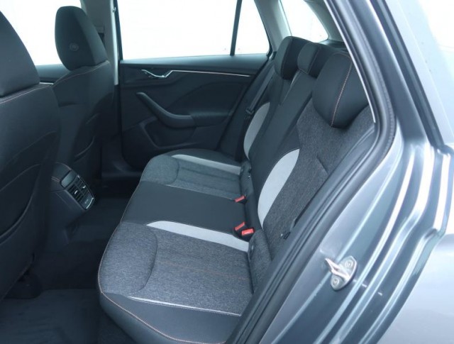 Škoda Kamiq  1.0 TSI Style