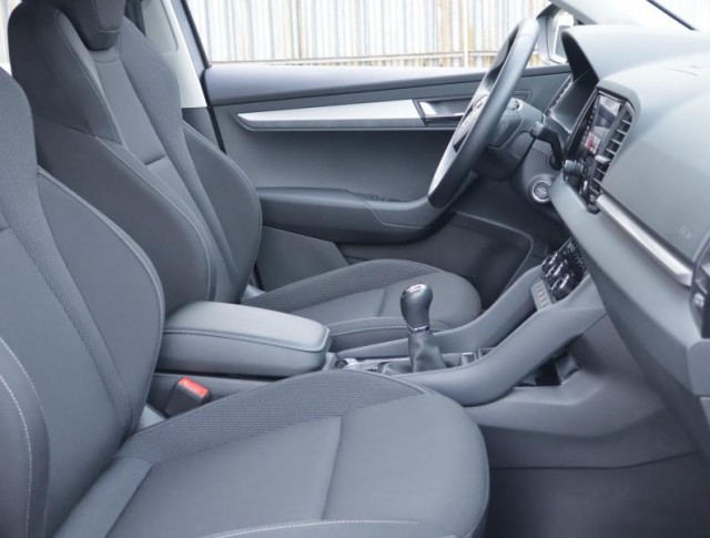 Škoda Karoq  1.5 TSI Fresh