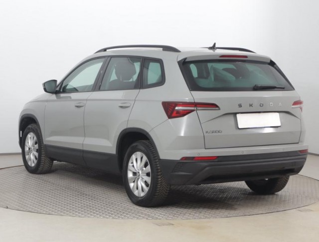 Škoda Karoq  1.5 TSI Fresh
