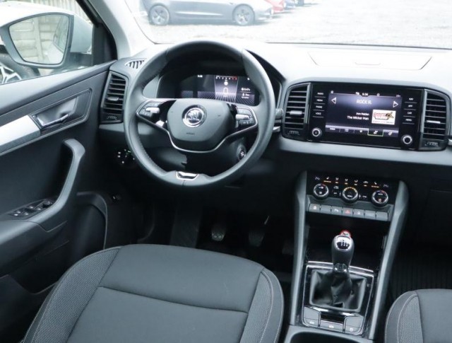 Škoda Karoq  1.5 TSI Fresh
