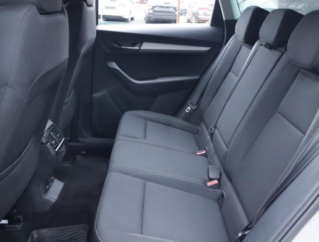 Škoda Karoq  1.5 TSI Fresh