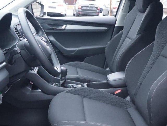 Škoda Karoq  1.5 TSI Fresh