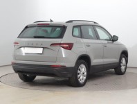 Škoda Karoq  1.5 TSI Fresh