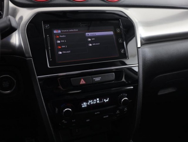 Suzuki Vitara  1.4 BoosterJet 