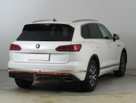 Volkswagen Touareg  3.0 TDI 