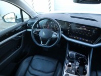 Volkswagen Touareg  3.0 TDI 