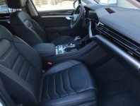 Volkswagen Touareg  3.0 TDI 