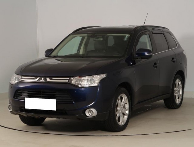 Mitsubishi Outlander  2.2 DI-D 