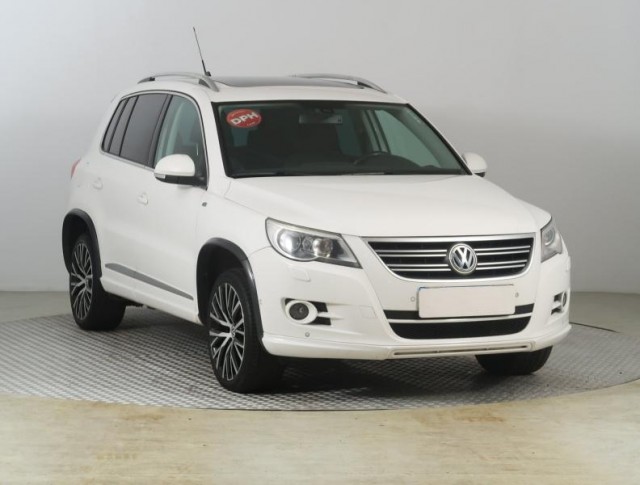 Volkswagen Tiguan  2.0 TSI R-Line