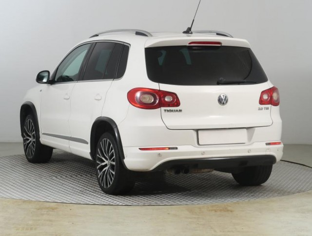 Volkswagen Tiguan  2.0 TSI R-Line