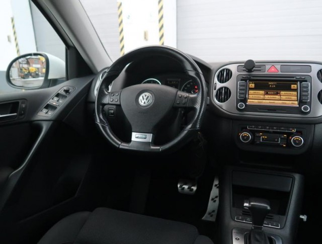 Volkswagen Tiguan  2.0 TSI R-Line