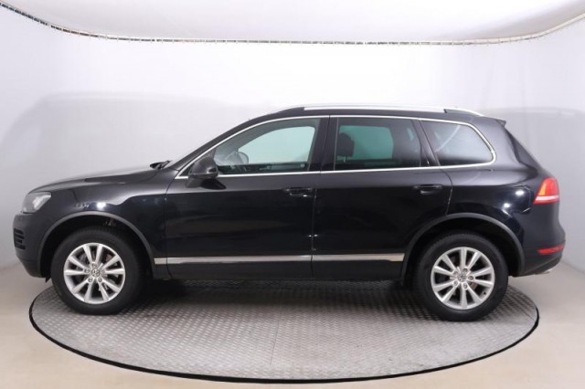 Volkswagen Touareg  3.0 TDI 