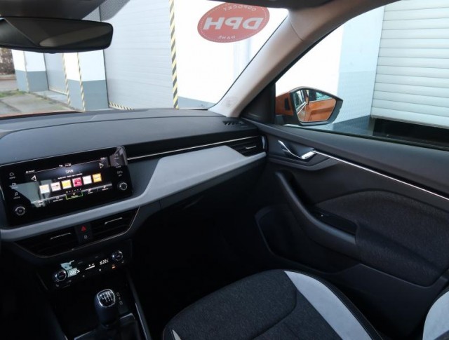 Škoda Kamiq  1.5 TSI Top Selection