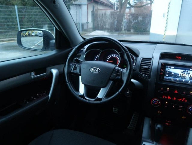 Kia Sorento  2.2 CRDi 