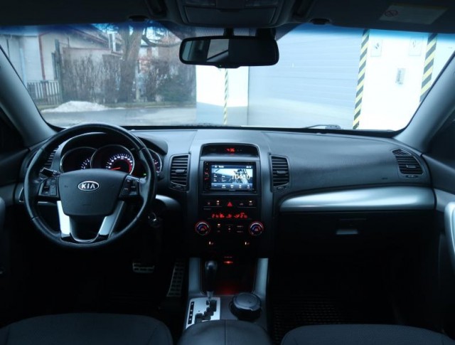 Kia Sorento  2.2 CRDi 