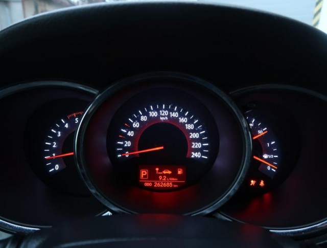 Kia Sorento  2.2 CRDi 