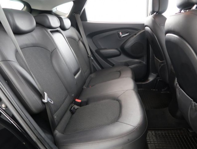 Hyundai ix35  1.6 GDI 