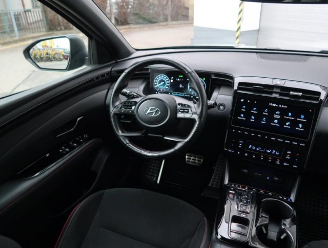 Hyundai Tucson  1.6 T-GDI 48V MHEV N-Line