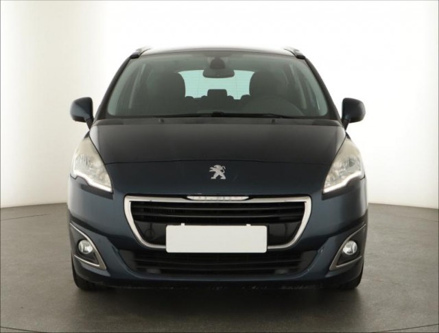Peugeot 5008  1.6 HDi 