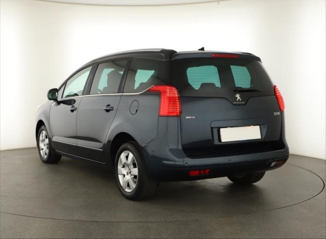 Peugeot 5008  1.6 HDi 