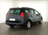 Peugeot 5008  1.6 HDi 