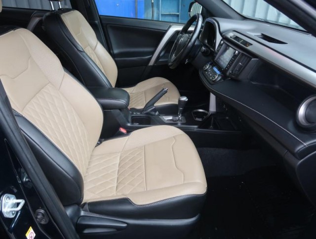 Toyota RAV 4  2.5 Hybrid Selection