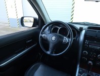 Suzuki Grand Vitara  2.0 